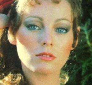 Annette Haven – Voyeur Monkey Photos